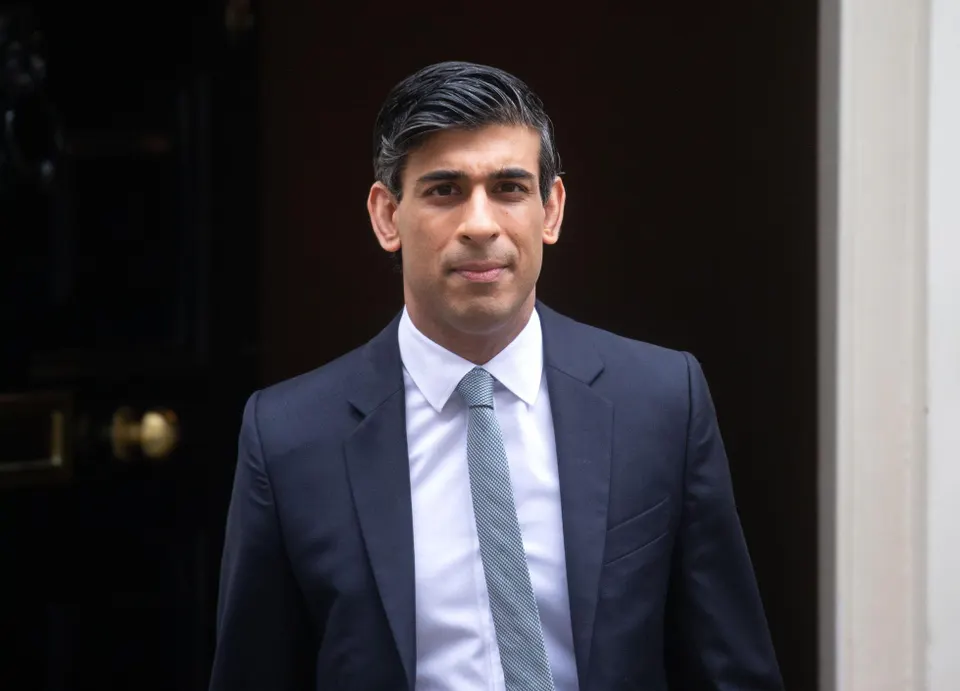 Plans needing people to make £38,700 a year before bringing family to the UK will be introduced in early 2025, Rishi Sunak has confirmed.