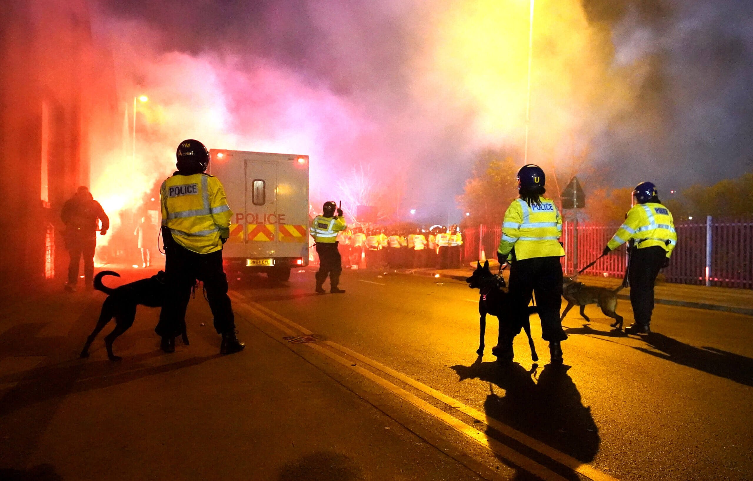 Forty-six people have been arrested after violence broke out before an Aston Villa match against Legia Warsaw.