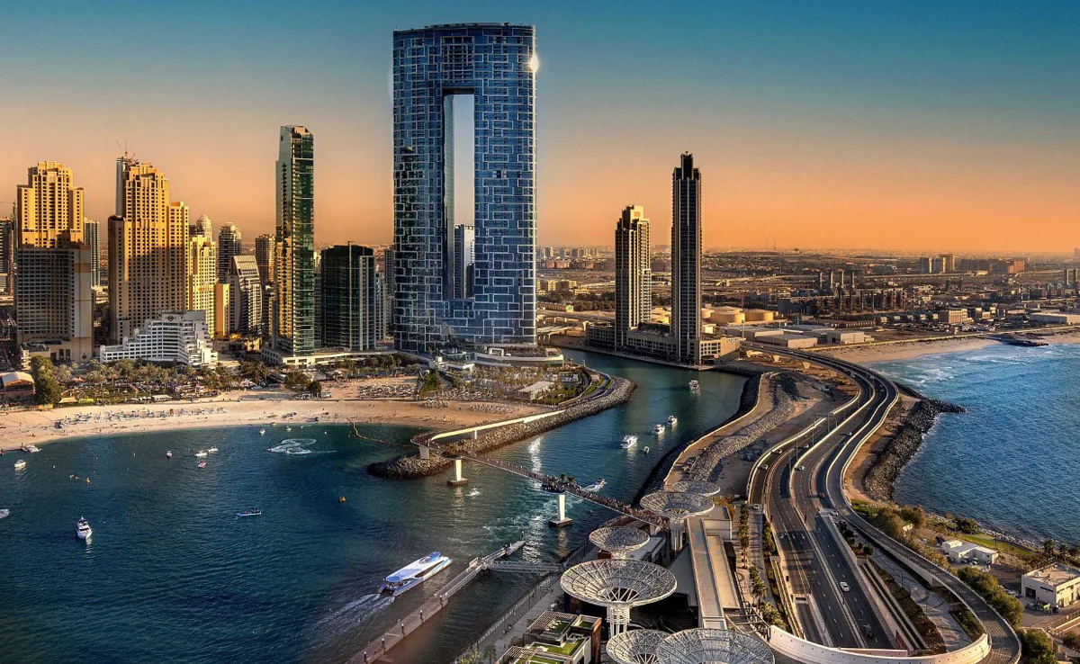 Dubai's customers increasingly strive for sustainable habitats that minimize environmental effects and offer various property types, including cheap housing options alongside high-end developments.