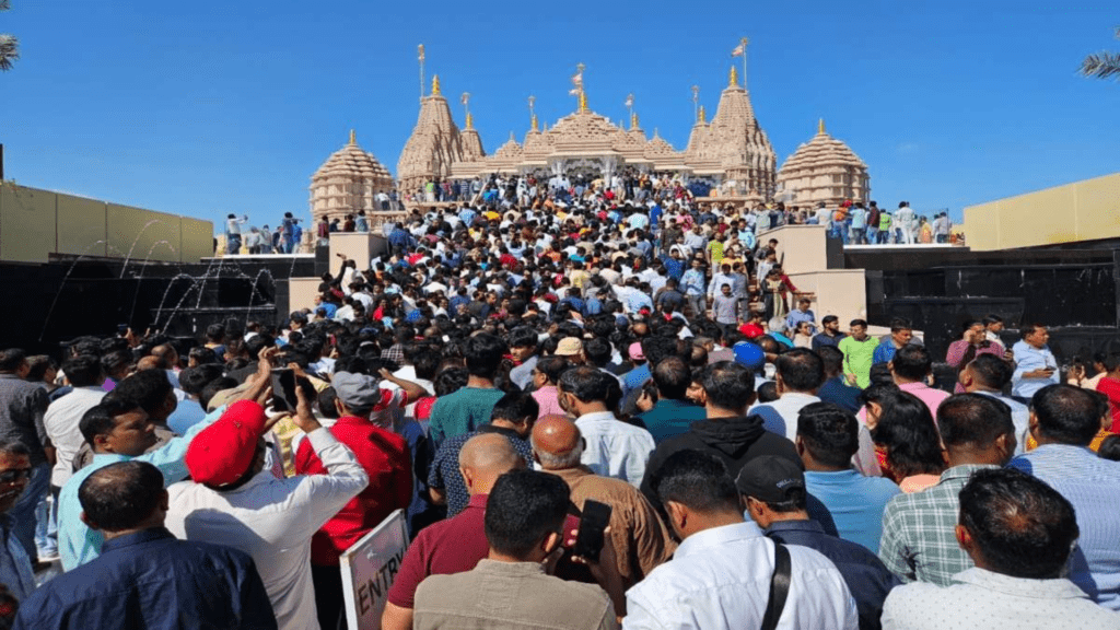 BAPS Hindu Mandir Welcomes 65,000 Visitors on First Sunday After Public Opening in Abu Dhabi