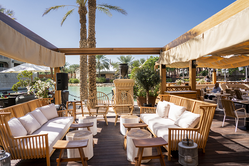 taverna dubai terrace article