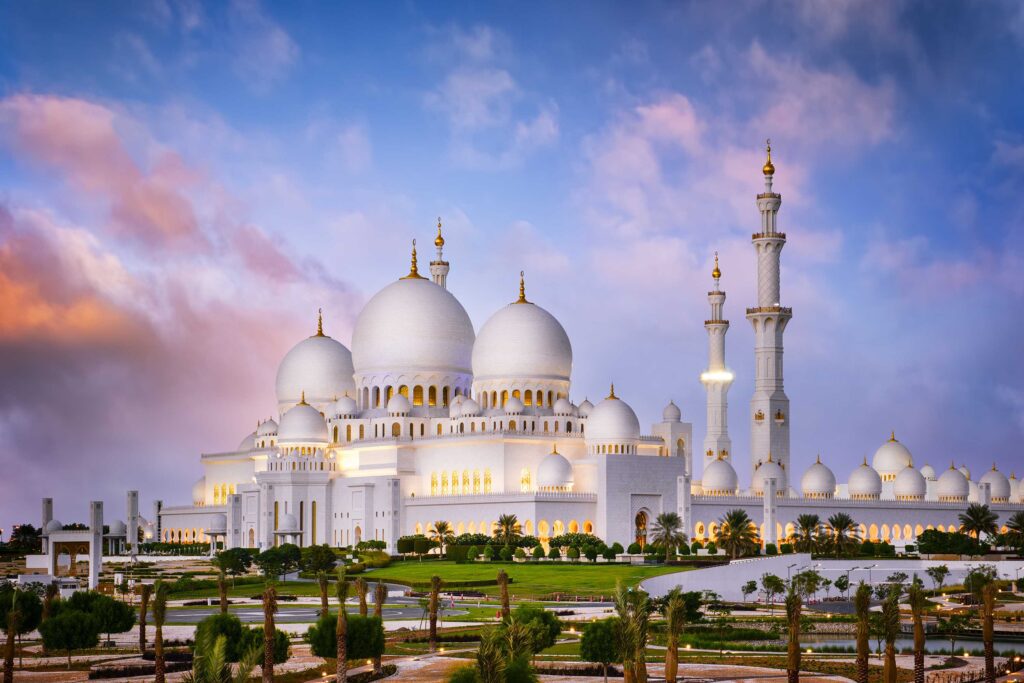 181122125456 sheikh zayed grand mosque stock 1