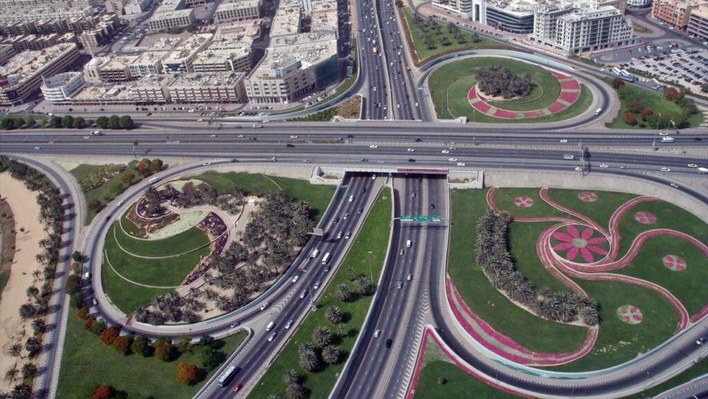 Emirates Road (E611).