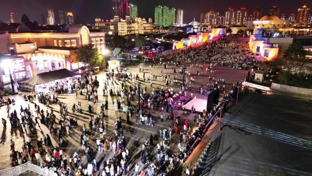 Corniche Market