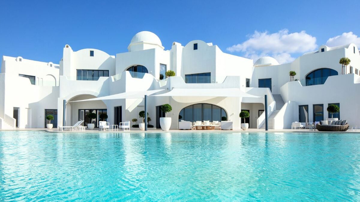 Anantara Santorini