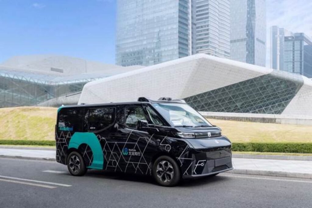 Driverless robotaxi