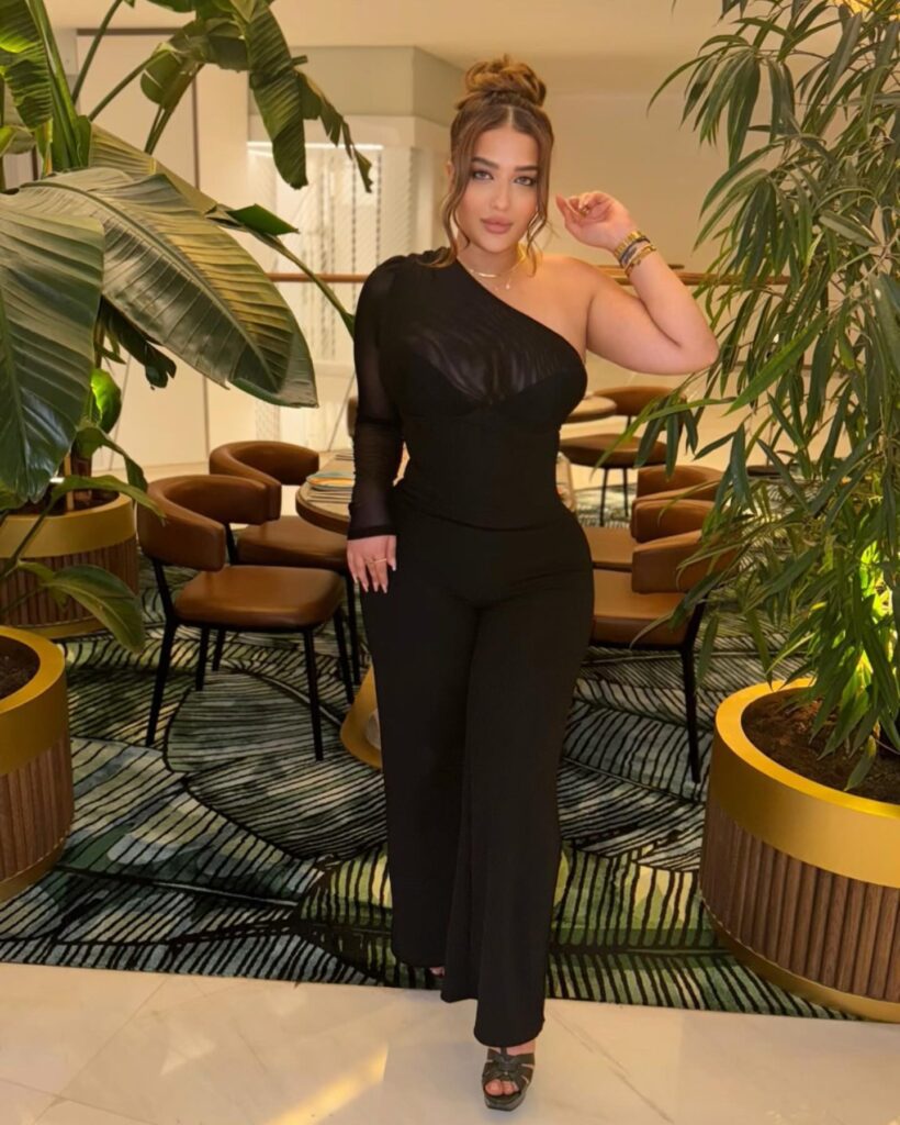 Lara Hussein
