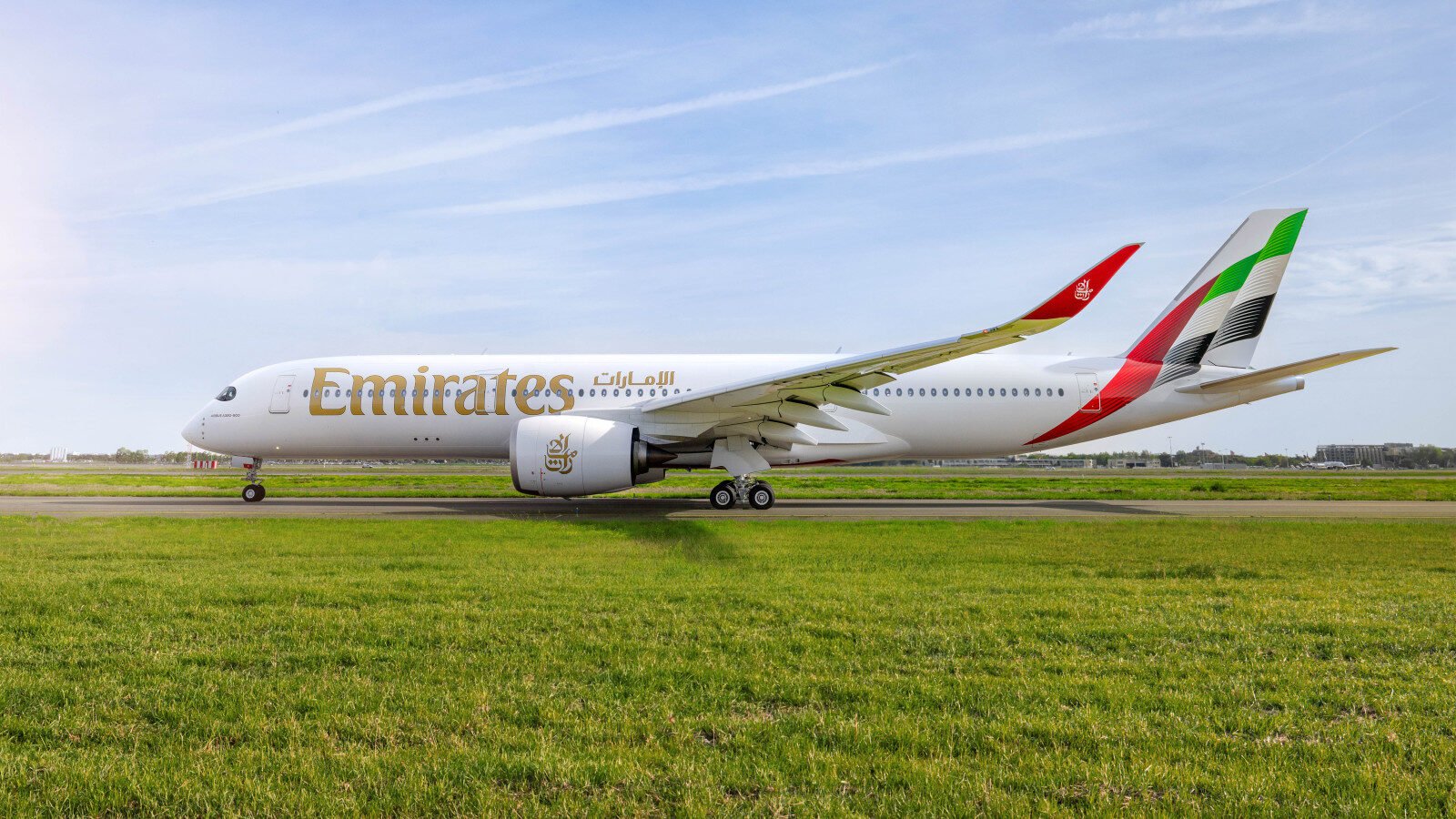 Emirates A350