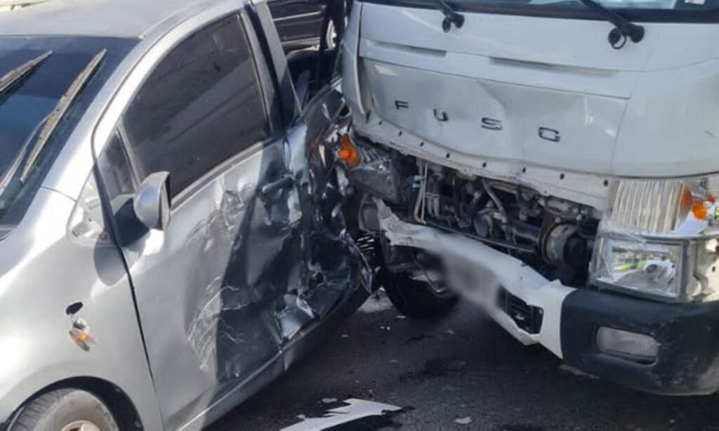 Oman multi-vehicle collision