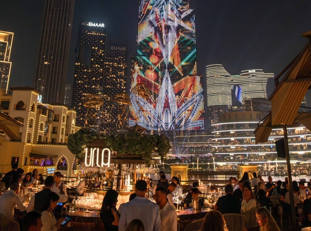 Outdoor Dining in Dubai