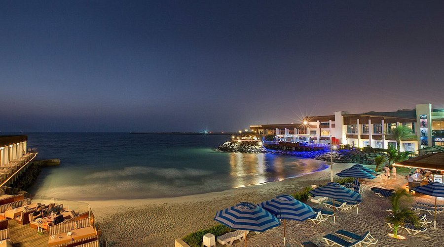 Beach Bars in Dubai