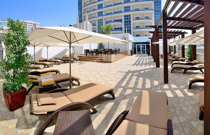 Golden Sands Hotel