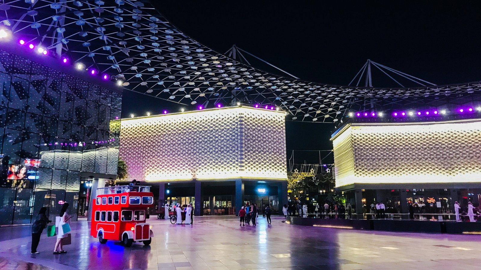 Hangout Places in Dubai