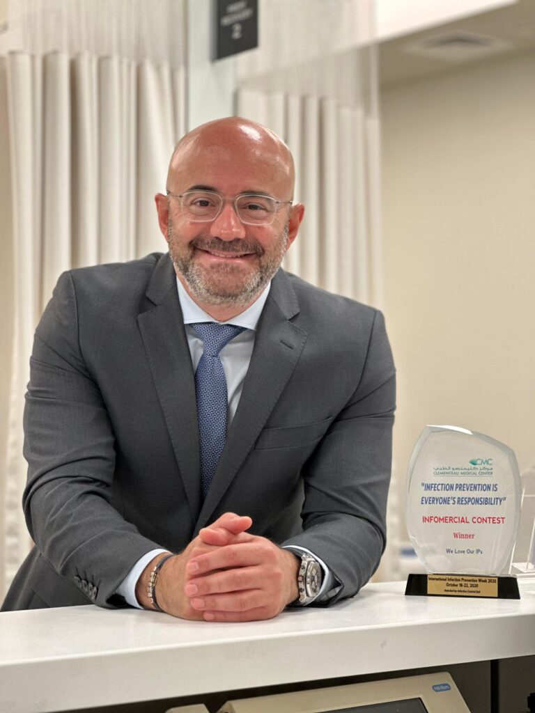 Dr. Cecilio Azar