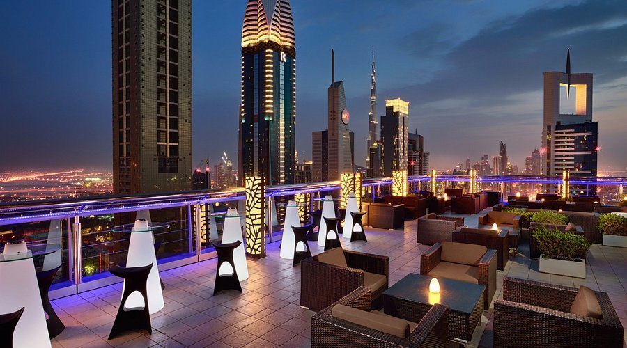 Sky Lounge in Dubai