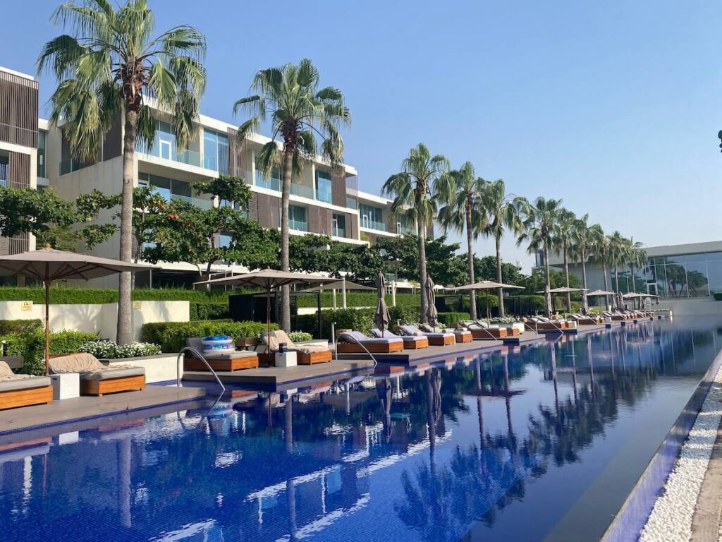 Ajman develops beach resorts 