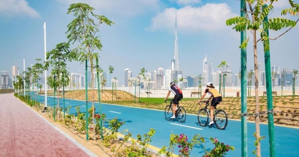 Dubai cycling lanes and bike-sharing