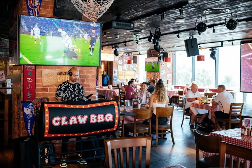 CLAW BBQ The Palm