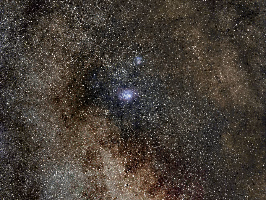 Milky Way over Abu Dhabi desert