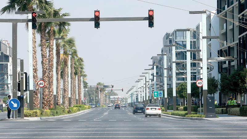 jumping red signal in Dubai