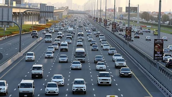 Abu Dhabi traffic discount