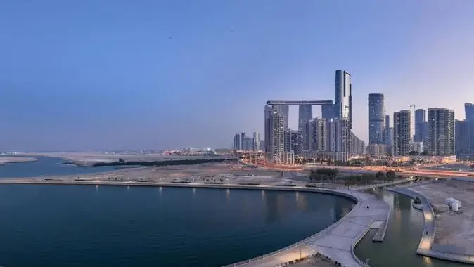 Eshraq Investments Sells Al Reem Island