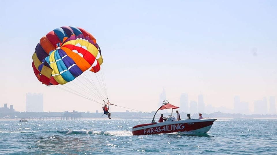 Parasailing at Jumeirah Beach