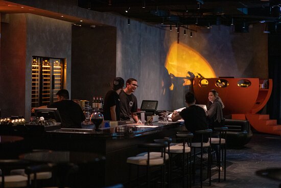 Ergo Cocktail Bar and Restaurant Dubai