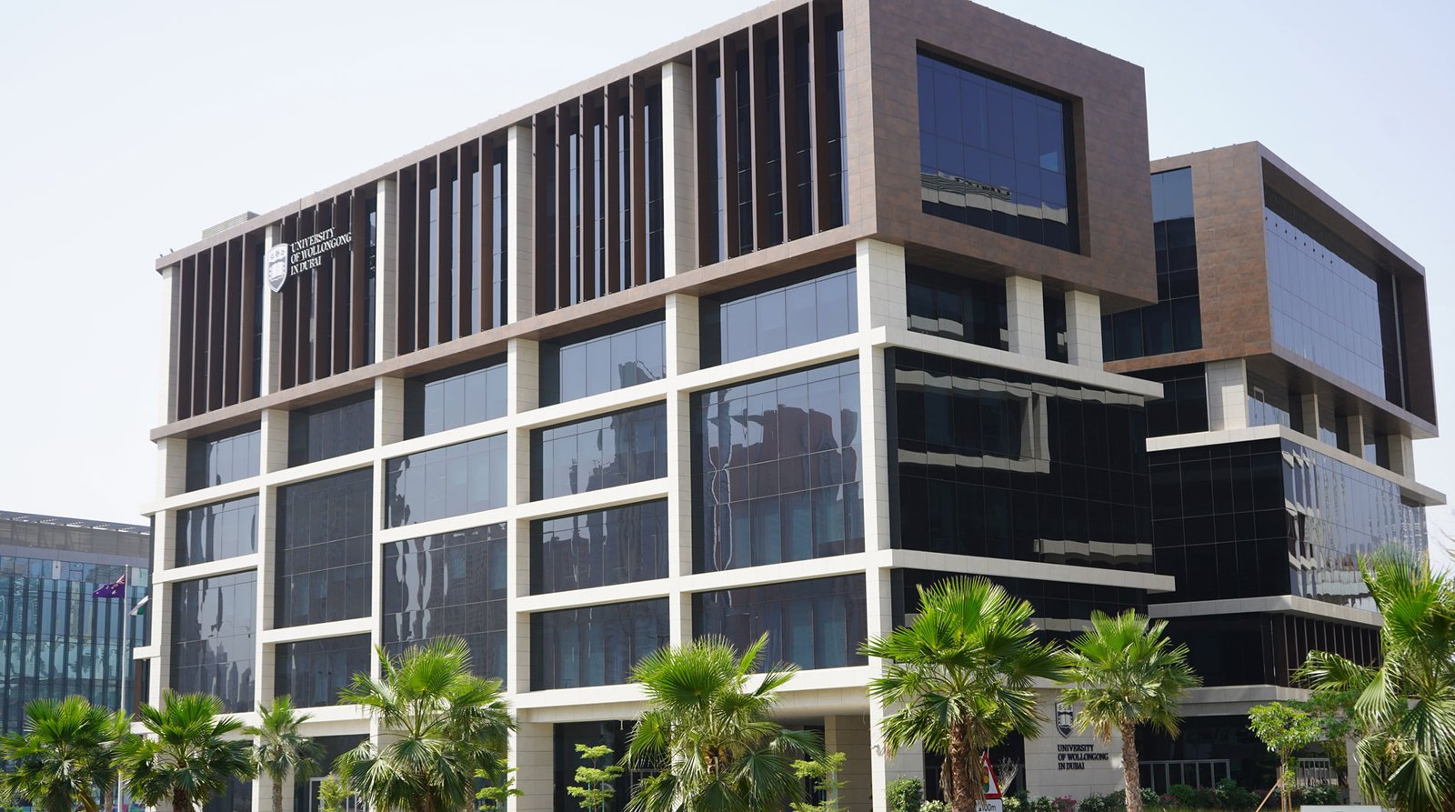 University of Wollongong Dubai ranking