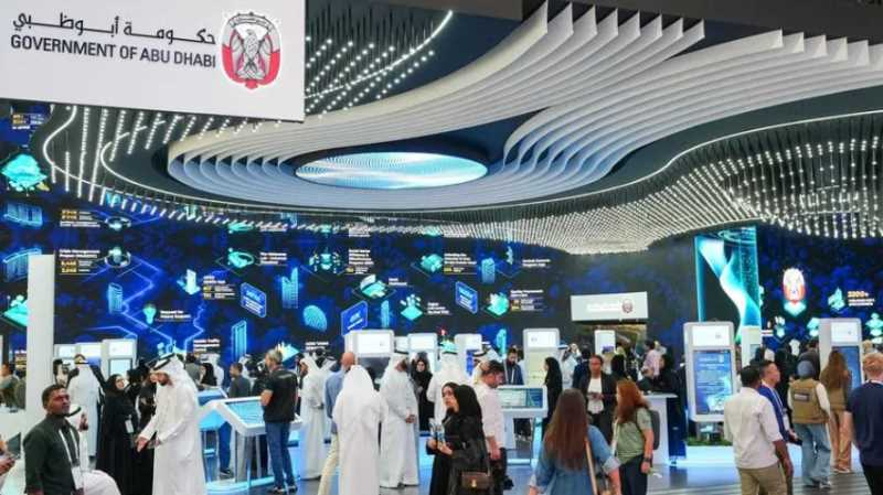 AI government employee Abu Dhabi