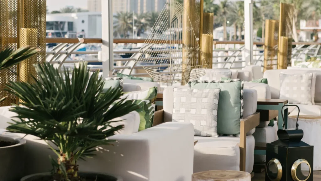 NOÉPE Dubai outdoor bar