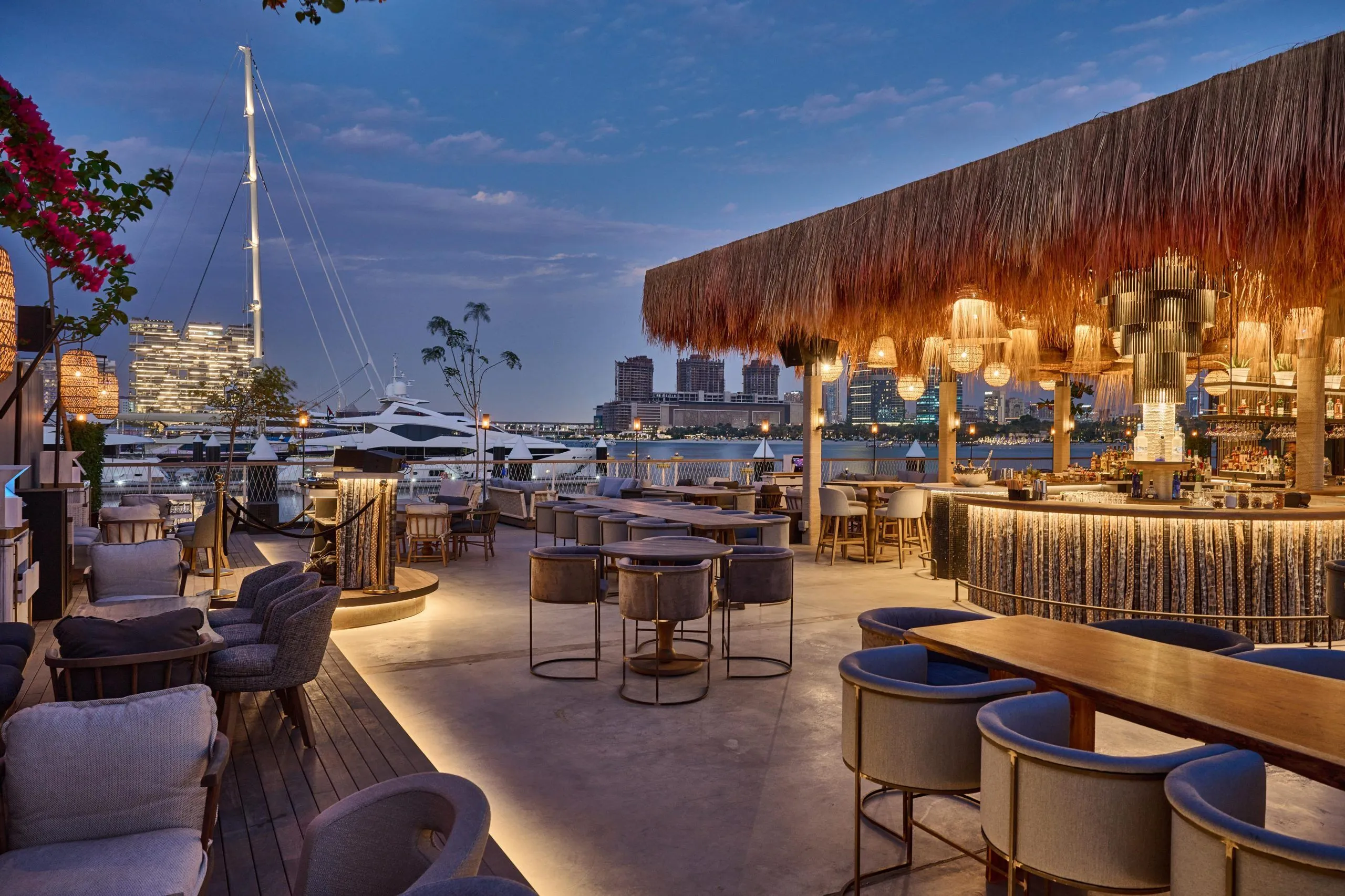 Bar Du Port Brunch Dubai