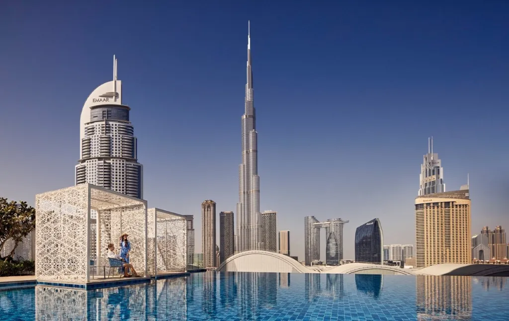 Infinity Pool at Address Dubai Mall