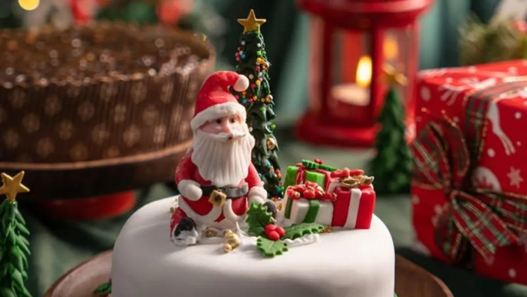 Best Christmas Cakes in Dubai Bakeries