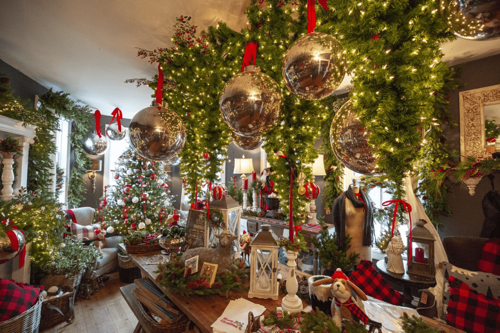 Christmas Decorations Trends in UAE Homes