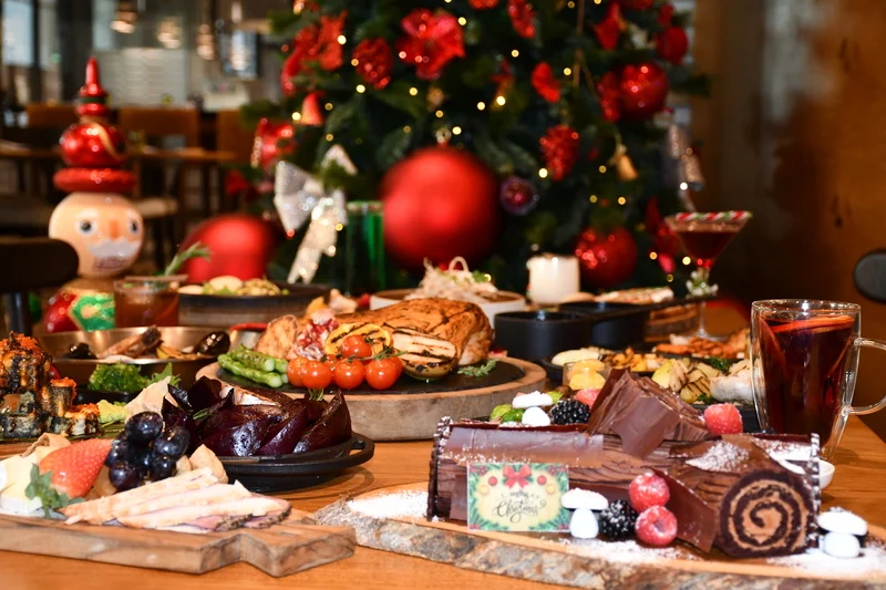 Graphos Social Kitchen Christmas Eve Dinner