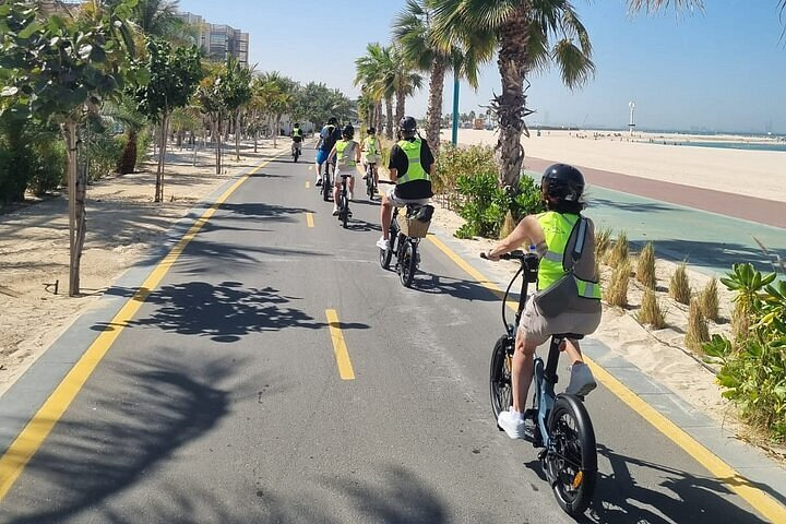 Dubai Electric Bicycle Tour