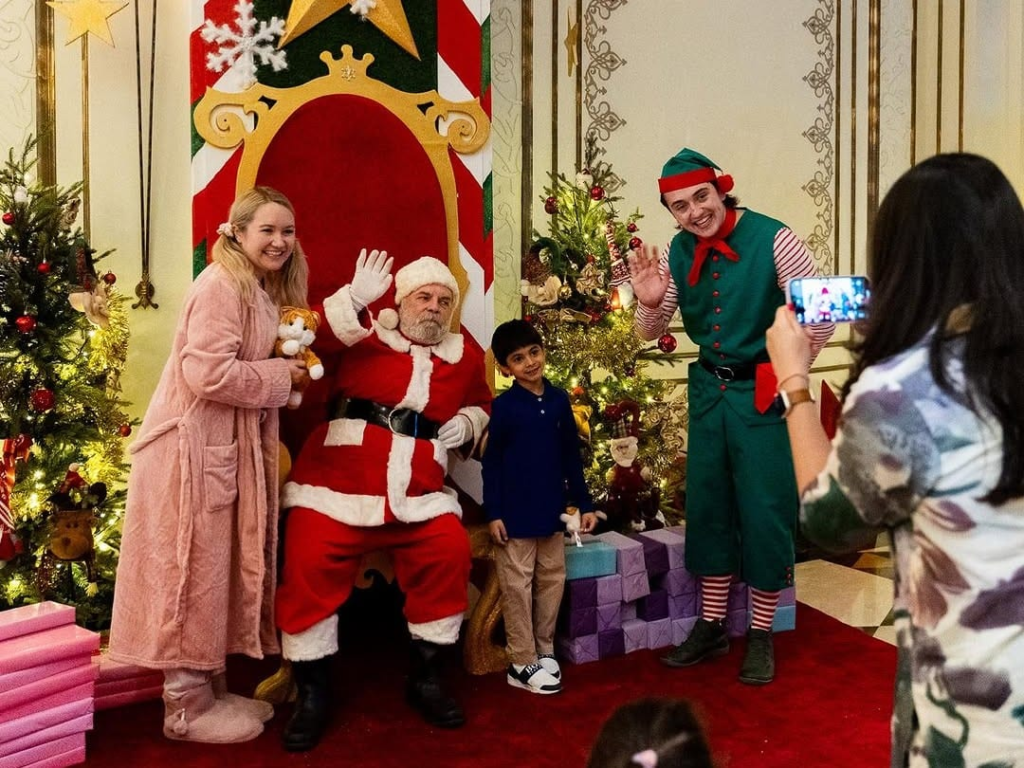 Zabeel Theatre Festive Courtyard