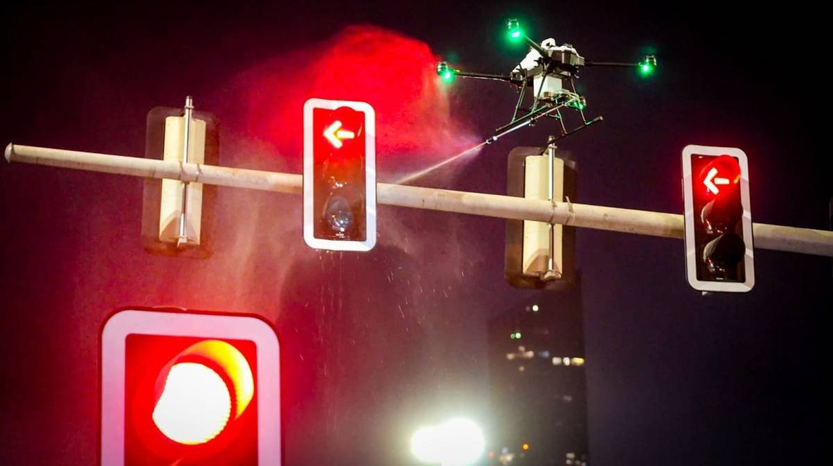 Smart Traffic Signal Maintenance