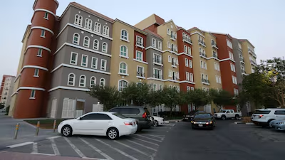 Discovery Gardens paid parking