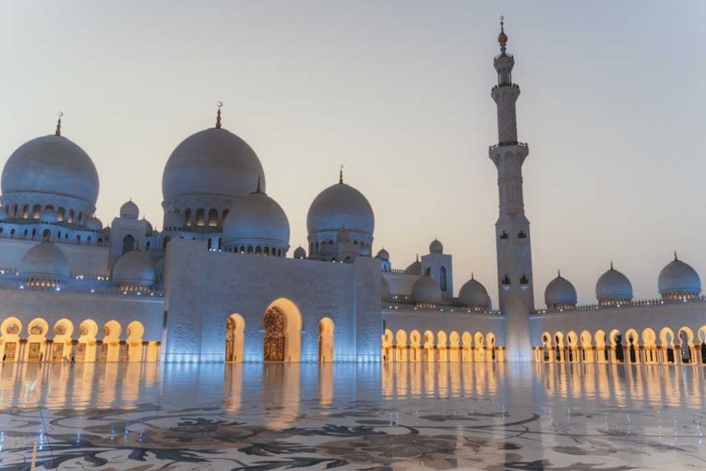 Mosque etiquette for expats UAE