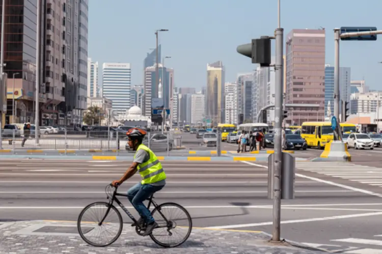 Bicycle lanes Dubai rules