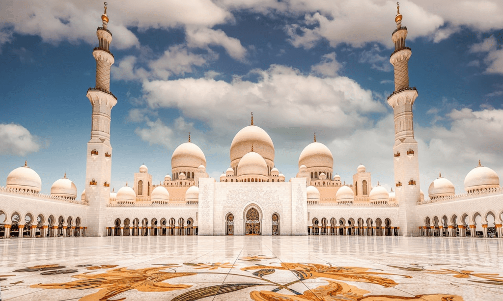 Best attractions in Abu Dhabi