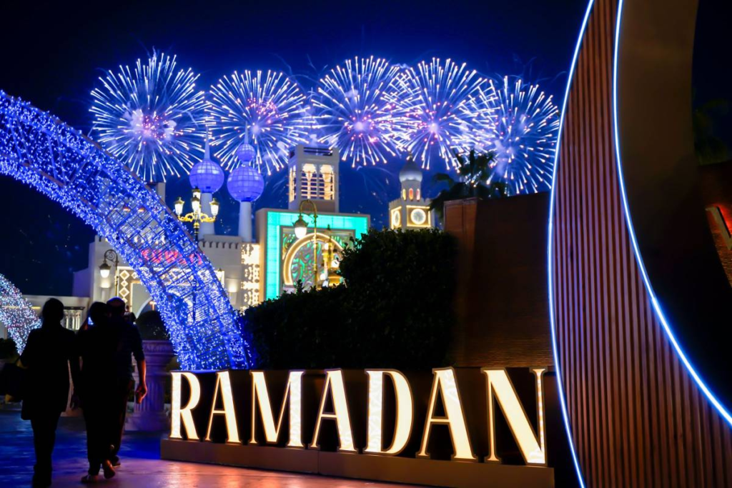 Dubai Ramadan light shows