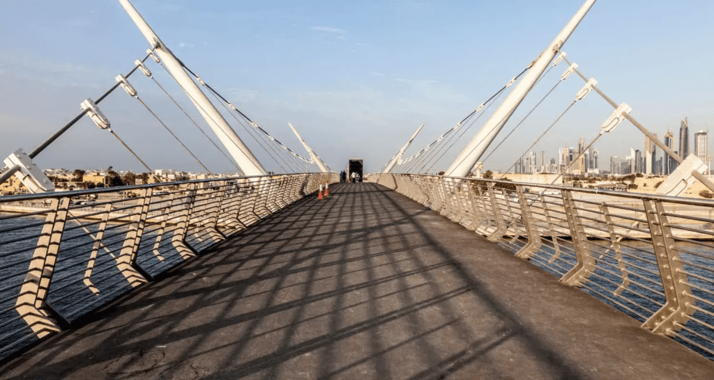 Business Bay Canal Walk back routes