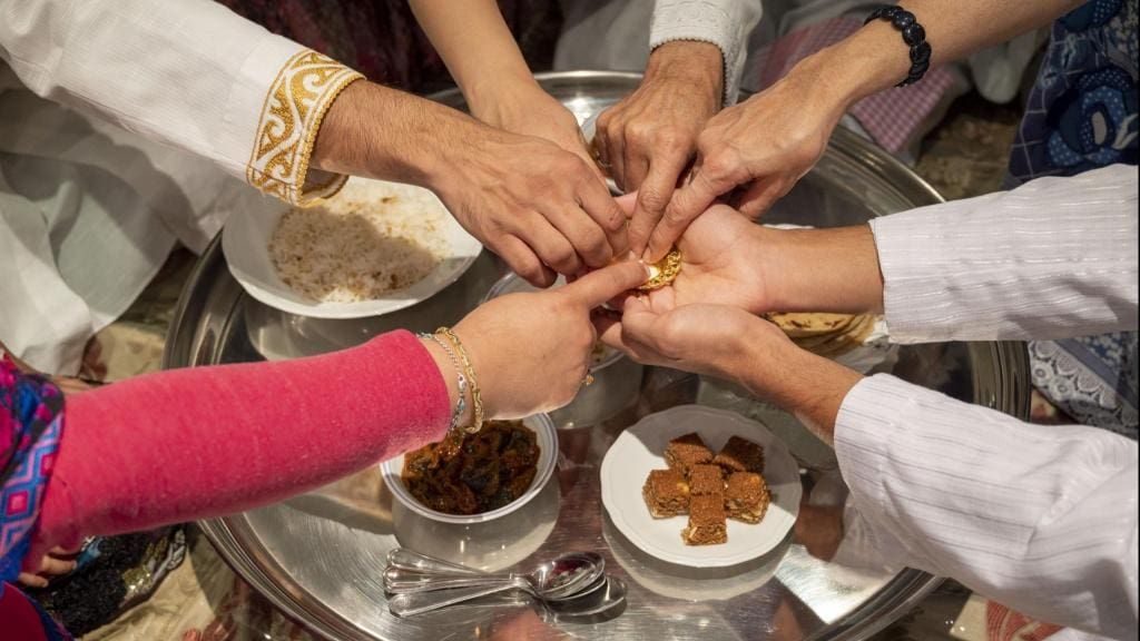 Sharing food during Ramadan