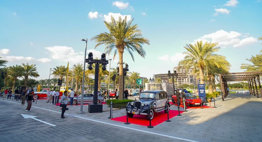 Collectors Hub City Walk