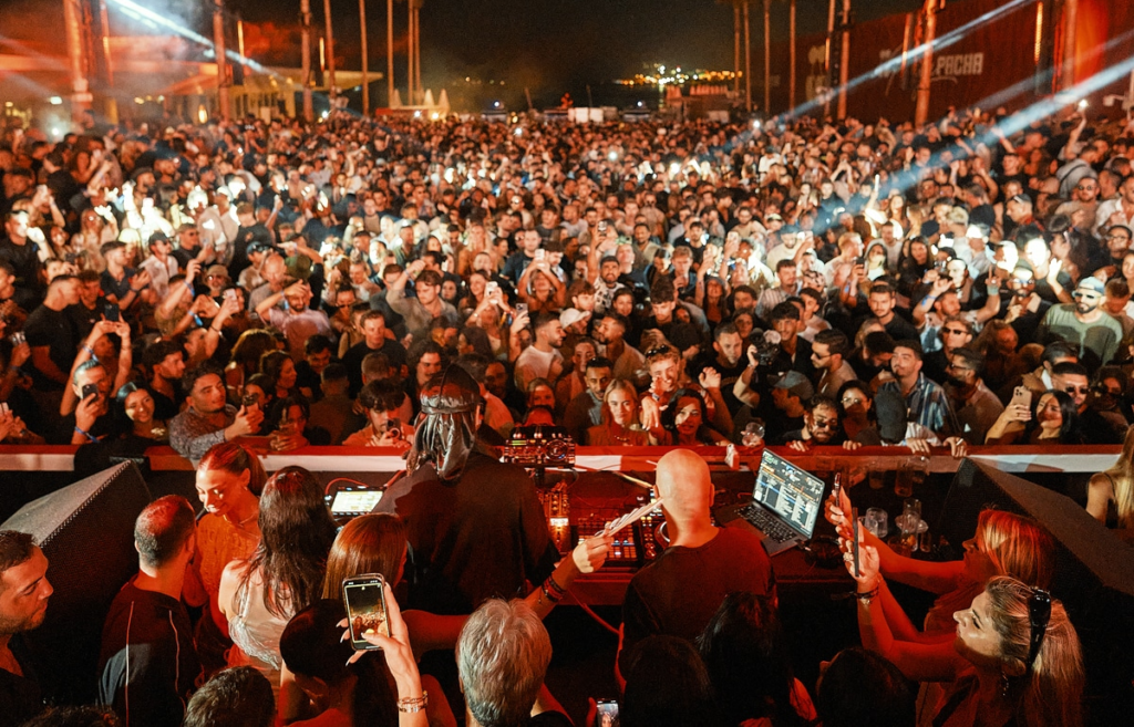 Watch Marco Carola live