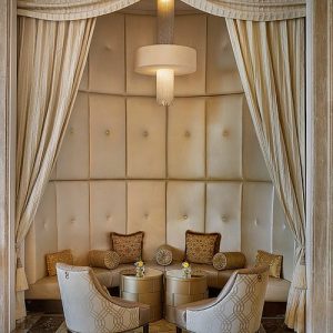 Crystal Lounge Abu Dhabi